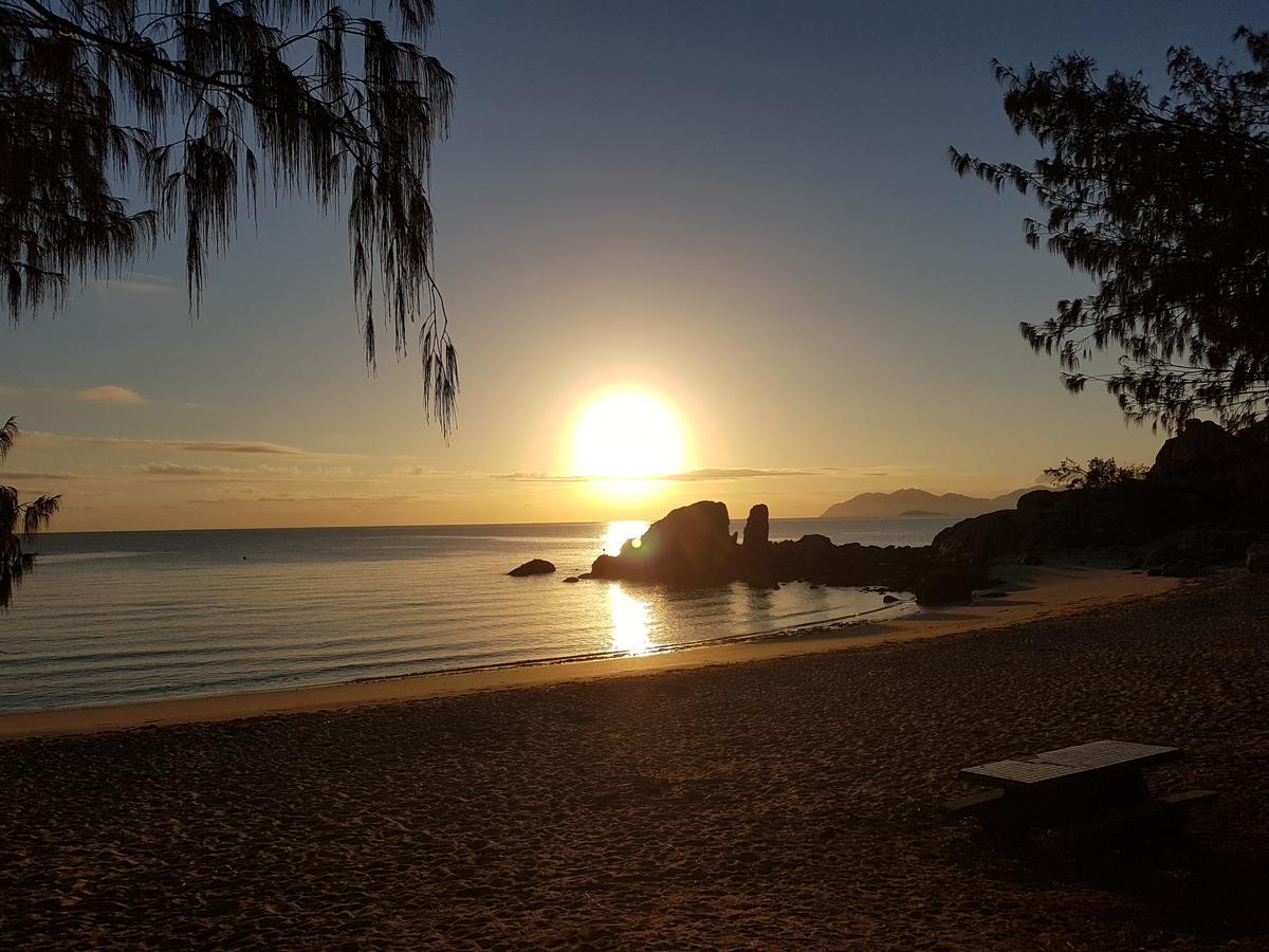 Horseshoe Bay Resort Bowen Eksteriør billede